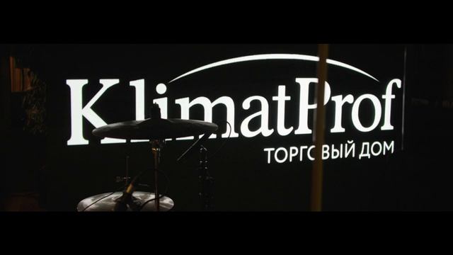 QUATTRO Яхтинг  LESSAR - объединяет города. Корпоративный съезд.