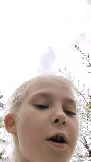 смотри все Алису пожалуйста