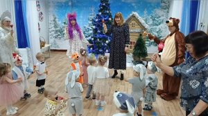 новый год в ясельной группе детского сада