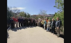 Парад во дворе на День Побед