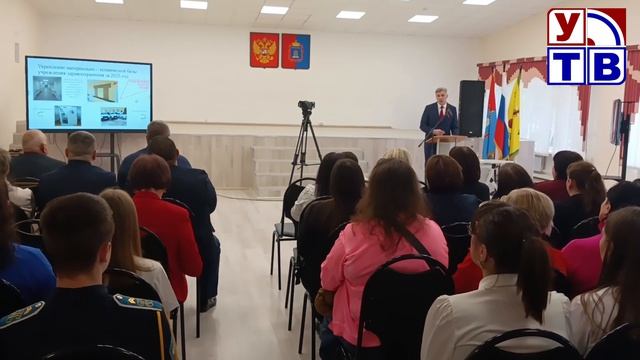 Отчётное выступление В.В.Денисова перед депутатами Уваровского Горсовета смотреть онлайн