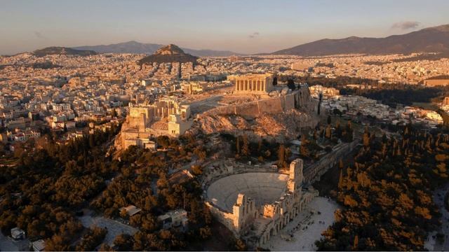 Exploring the Acropolis and Parthenon of Athens