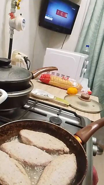 Котлеты домашние смотреть онлайн