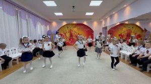Танец девочек старшей группы «Катюша»
