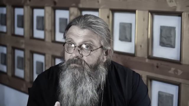 отношение к людям выше по статусу