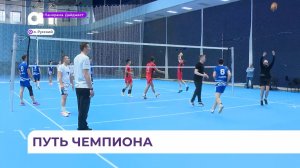 Олимпийский чемпион по волейболу Юрий Бережко встретился с молодёжью в ДВФУ
