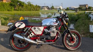 Moto Guzzi V7 RACER - ZGULWJ024CM101331