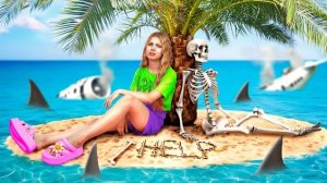 МЫ ПЕРЕЖИЛИ АВИАКАТАСТРОФУ! 😱 24 Часа Выживаем на НЕОБИТАЕМОМ ОСТРОВЕ! 🏝️🔥