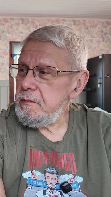 ПРОИГРЫВАЯ ВОЙНУ, МЫ ПРОИГРАЕМ СТРАНУ. СЕРГЕЙ ПЕРЕСЛЕГИН