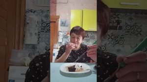 Марина Краюшкина и Вовка. Доброе утро ☀️ Идём трудиться в огород 🪏