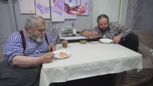 Закуска от мамы для мужа и сына ПОЛУЧИЛОСЬ ВКУСКО кушаем с аппетитом и хвалим хозяюшку за это блюдо