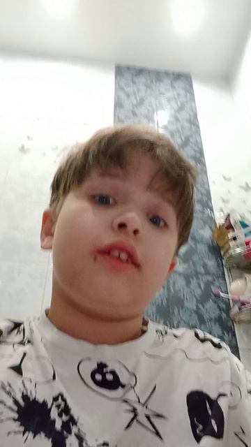 я буду снимать влоги с первого июня и наберите 2-3 лайка и будет видео 🎮 игра