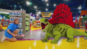Динозавры против волшебной палочки!🦖 Превращение гигантских динозавров обратно в игрушки