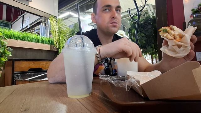 обед в любимом месте!