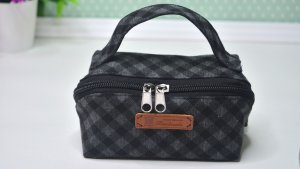 Сумочка косметичка на молнии 👜 Простая и понятная инструкция по шитью