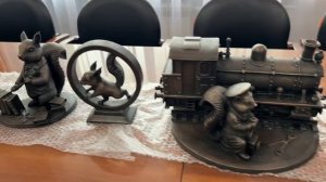Скульптуры белок для Белогорска