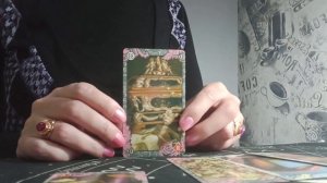 С какими мыслями он сегодня проснулся? Расклад Ленорман