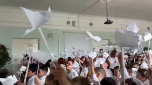 9 мая 2026 торжественная линейка. Песня «Журавли»