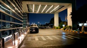 Обзор отеля Holiday Inn & Suites Дубай. ОАЭ. Отель Holiday Inn & Suites. Холидей Инн