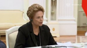 Путин провел встречу с главой Нового банка развития БРИКС Дилмой Роуссефф.

К переговорам присоедини