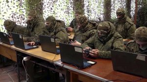 Будущие бойцы войск беспилотных систем проходят подготовку на полигонах в регионах России.