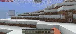 Играю в minecraft ,хардкор выживание, зимний биом попался