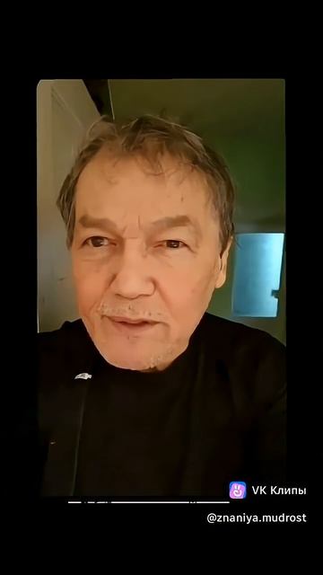 луна возле земли.mp4