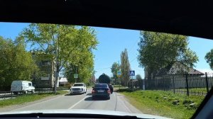 Город расцвел! Купили клубнику.