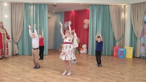 Танец на выпускной в детском саду