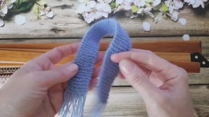 Учусь вязать на детской вязальной машине Мастерица. Шарф для куклы.