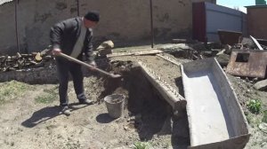ЖИВЕМ В ДЕРЕВНЕ! ГРУЗИМ ЗЕМЛЮ, ПОЛИВАЮ ОГОРОД, ПЛАНЫ ПО МОТОБЛОКУ!