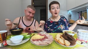 Мукбанг малый бизнес в России ВСЁ?! Маркетплейсы НАГЛЕЮТ! Вован выдал БАЗУ! Семейный обед в России