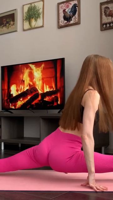 Split Flow Smooth Transitions Between Right, Middle And Left Splits #stretching #yoga #short #shorts