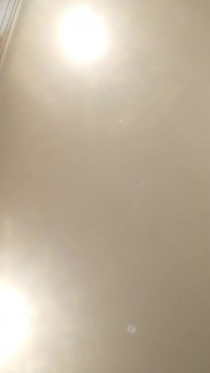 Короче Я случайно нажал на кнопку завершить трансляцию Так что это продолжение паркура в доме