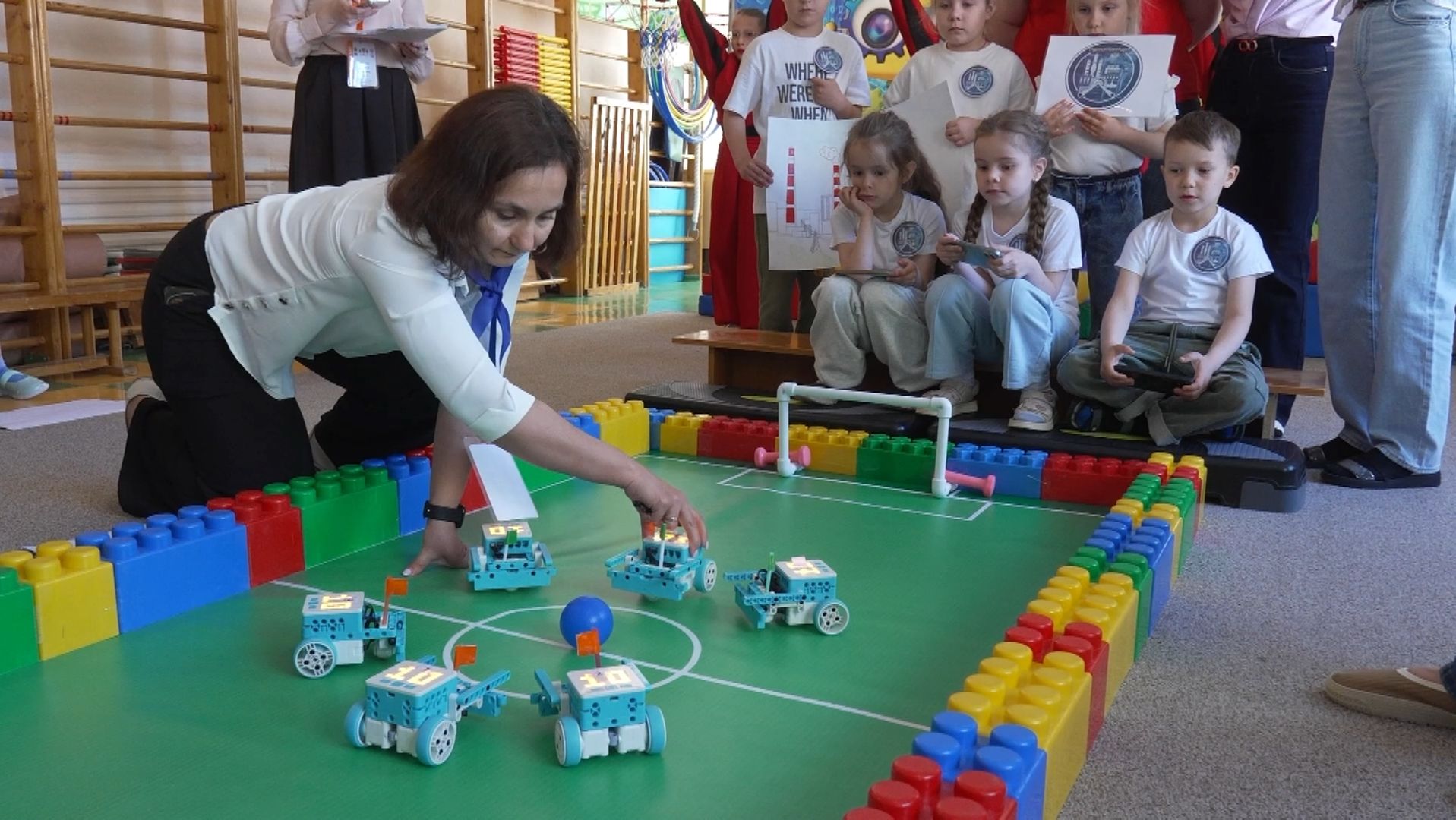 Время местное. Эфир: 14-05-2026 - РобоФутбол 2026
