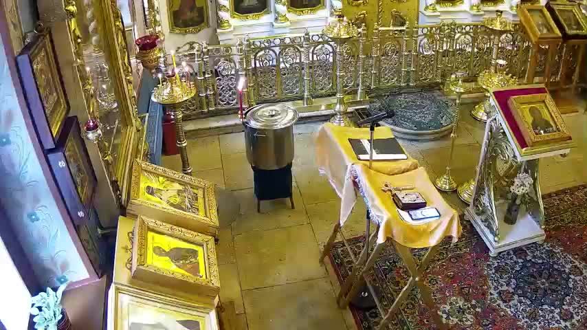 Молебен с акафистом Свт. Луке Крымскому