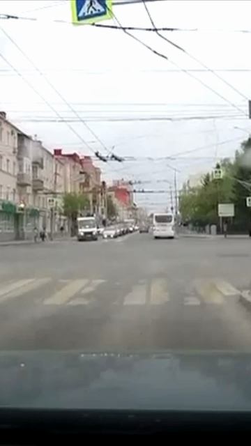 Исполняет на Газели