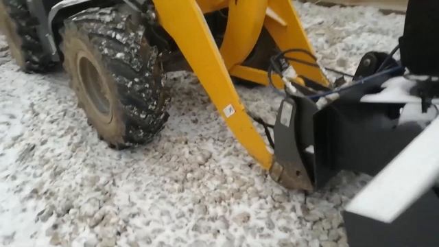 Снегоочиститель на мини погрузчик — отзыв клиента
