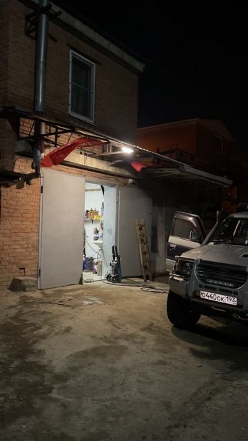 Подготовка к автопробегу ко дню победы