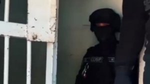 🤣«Ладно, всё, грузите парня». Полицейские в Казахстане спели песню про наркотики на мотив I'm A Bar