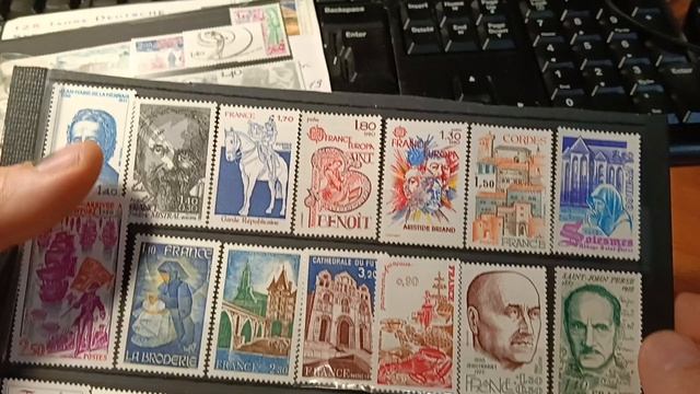 Марки Франции 1980 года. Филателия марки хобби Stamp Philately Hobby