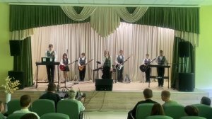 Ника концерт в 1 школе