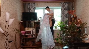 ПОВЕСИЛА НОВЫЕ ШТОРЫ В ЗАЛ, ЗАМЕСИЛА ТЕСТО, БУДНИ ДОМОХОЗЯЙКИ