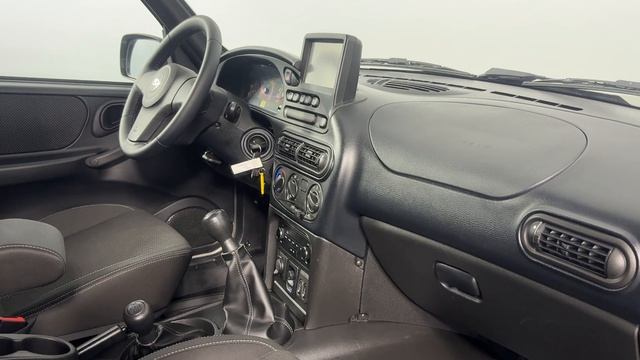 X9L212300M0738846