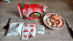 Приготовил Китайский рис с жаренными креветками из Светофора!