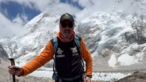 Команда Клуба 7 Вершин находится пока в баз. лагере, но Александр Абрамов уже принял важное решение