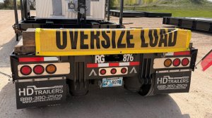 КАК ВЫЖИВАЕТ НЕМОЛОДОЙ БУРЯТ НА ЗАГНИВАЮЩЕМ ЗАПАДЕ. Мой первый груз на LOWBOY MINIDECK трейлере