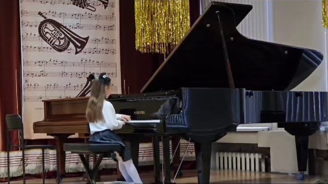 Первые шаги маленькой пианистки_Самойлова МИ (2023)