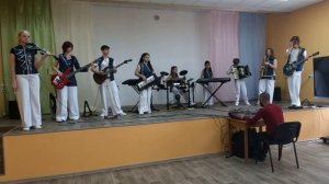 Выступление коллектива СансаРА
