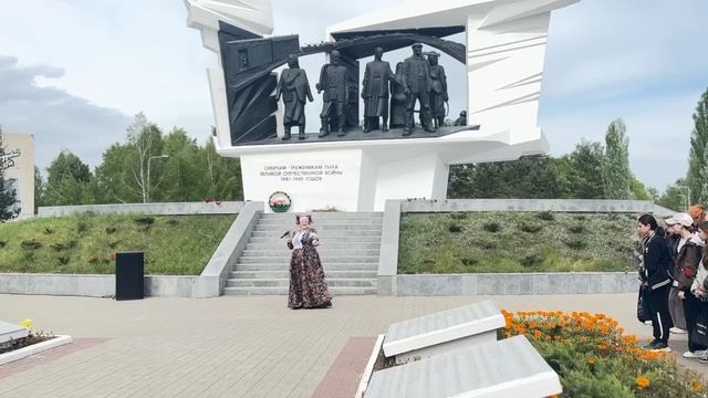Казаки в Берлине.mp4